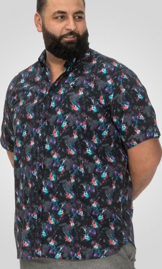 D555 Farnborough Short Sleeve Guitar AOP Shirt With Hidden Button Down Black - Camisas - Camisas 2XL-10XL