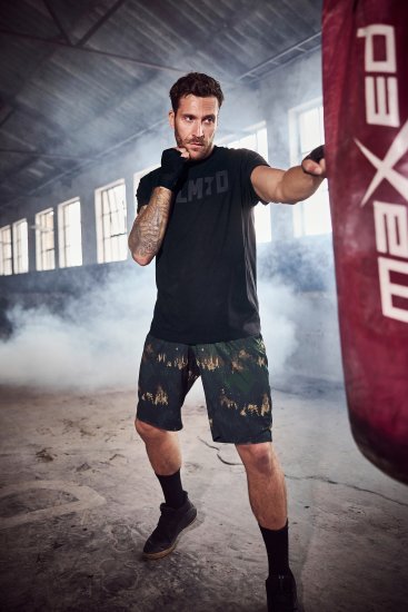 JP1880 Jay-Pi Bermuda QuickDry Mesh Fitness Shorts Khaki - Ropa deportiva - Ropa Deportiva 2XL-10XL