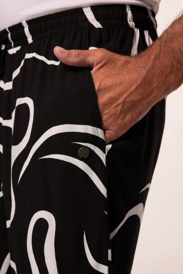JP1880 Bermuda Shorts Soft Viscose All-over Print Black - Pantalones cortos - Pantalones cortos W40-W60
