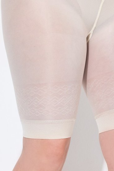 Ulla Popken 838209 Pantalón corto antirrozaduras moldeador Blanco roto - Culotes antirozaduras - 