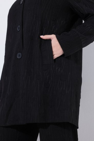 Ulla Popken 845026 Sobrecamisa con textura de cebra Negro - Chaquetas - Chaquetas para mujer en tallas grandes