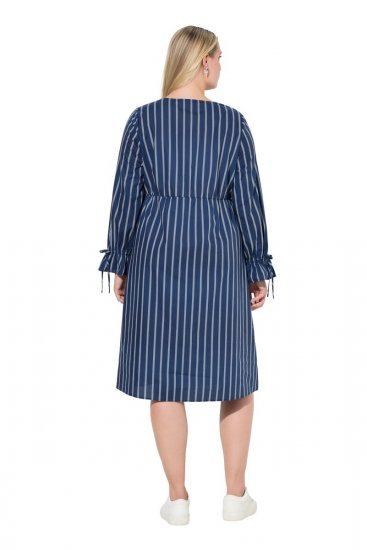 Ulla Popken 845863 Vestido de rayas con cuello de pico Azul marino - Vestidos - Vestidos para todas las tallas