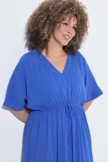 Ulla Popken 848224 Vestido largo de manga corta con cuello de pico Azul - Vestidos maxi - Vestidos largos en tallas grandes