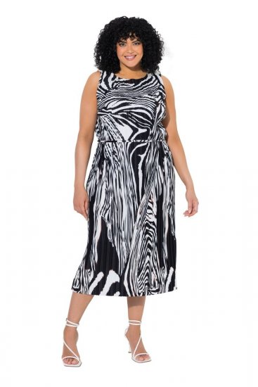 Ulla Popken 848948 Vestido con estampado animal Negro - Vestidos de verano - Vestidos de verano tallas grandes