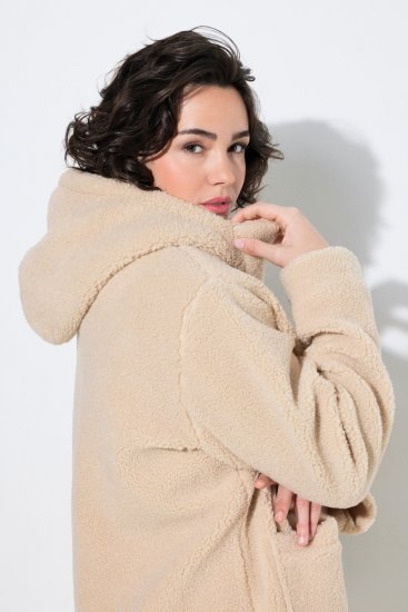 Ulla Popken 850589 Chaqueta teddy Blanco roto - Chaquetas - Chaquetas para mujer en tallas grandes