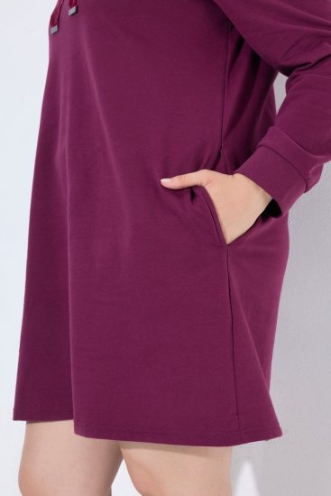 Ulla Popken 853652 Vestido de felpa de manga larga con capucha Rojo baya - Vestidos - Vestidos para todas las tallas