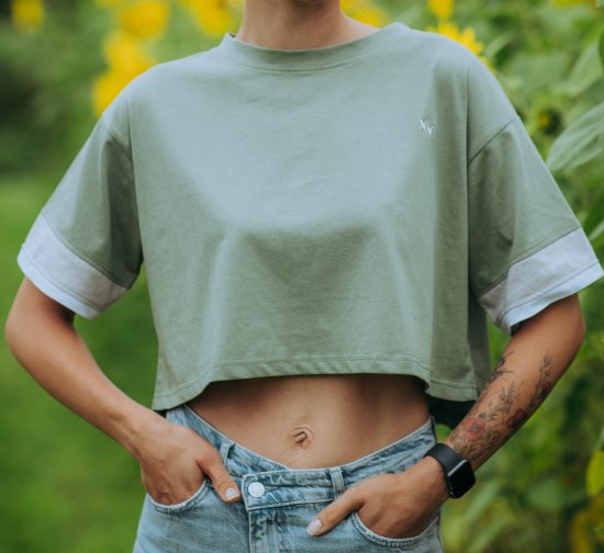 Nora Mikken AGNES Crop Top Green - Camisetas - 