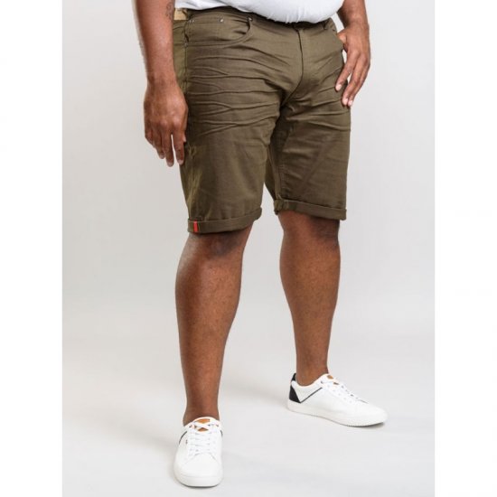 D555 Gilbert Stretch Shorts Khaki - Pantalones cortos - Pantalones cortos W40-W60
