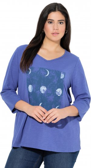 Ulla Popken Meet Me In The Moonlight 3/4 Sleeve Graphic Tee Atlantic Blue - Camisetas estampadas para mujer - 