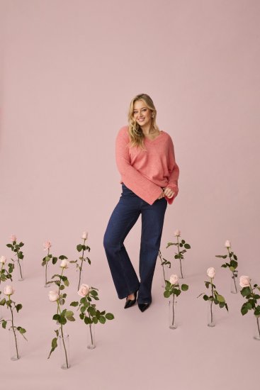 Kaffe Curve Jilanda V-Neck Pullover Red - Jerséis y punto - 