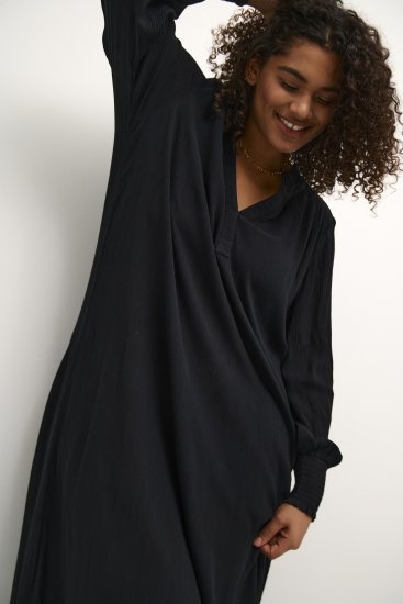 Kaffe Curve Miriam Ami Vestido Negro intenso - Vestidos - 