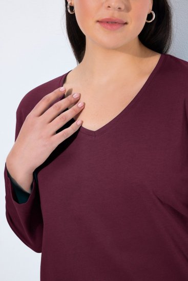 Ulla Popken Back To Basics V-Neck Relaxed Fit Cotton Tee Dark Berry - Camisetas - Camisetas para mujer