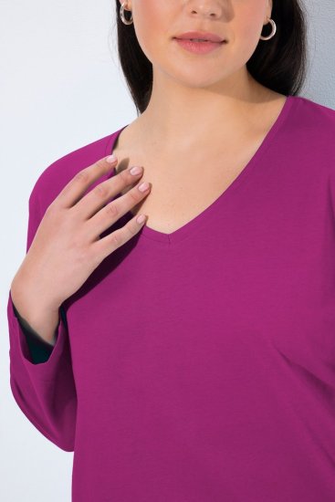 Ulla Popken Back To Basics V-Neck Relaxed Fit Cotton Tee Berry - Camisetas - Camisetas para mujer