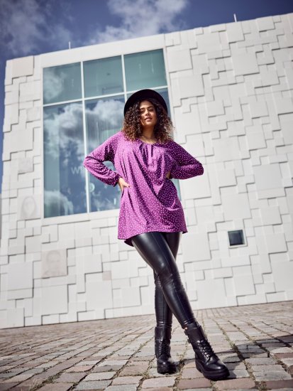 Ulla Popken Pleated Confetti Print Long Sleeve Tee Light Plum - Camisetas estampadas para mujer - 