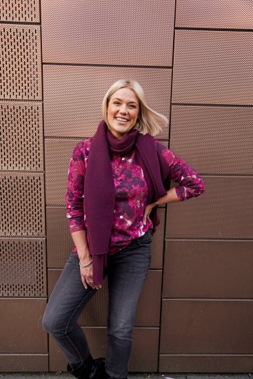 Ulla Popken Abstract Print Long Sleeve Tee Dark Ruby - Camisetas estampadas para mujer - 