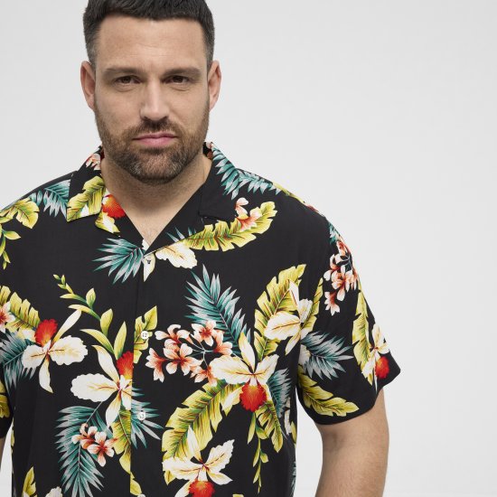 North Latitude Shirt Short Sleeve Printed Allover Black - Camisas - Camisas 2XL-10XL