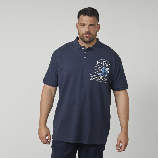 North Latitude 61130 Polo Piqué con Estampado en el Pecho Azul Marino - Polos - Polos 2XL-8XL