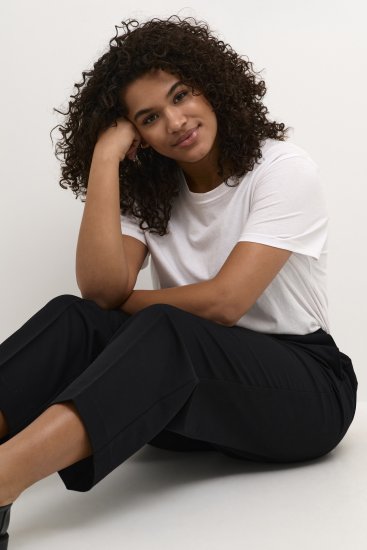 Kaffe Curve Sakira Pantalones cropped Negro intenso - Vaqueros & Pantalones de Mujer Tallas Grandes – Plus Size - 