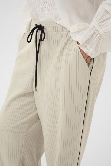 Kaffe Curve Sirana Pants Beige Melange/Black Stripe - Pantalones de tela - 