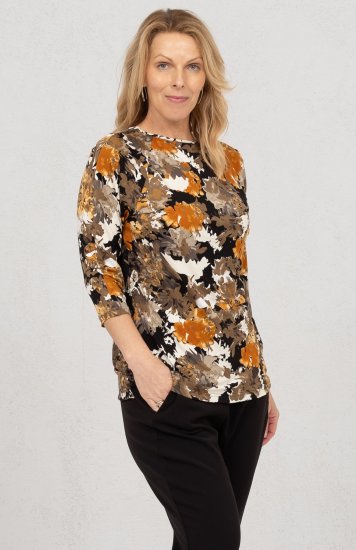 Scandinavian Caramel Flowers Blouse Orange and Brown - Camisetas estampadas para mujer -