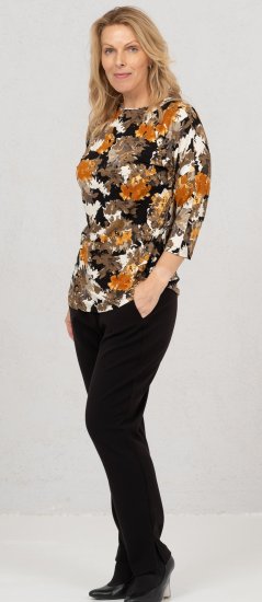 Scandinavian Caramel Flowers Blouse Orange and Brown - Camisetas estampadas para mujer -