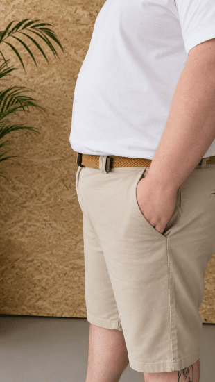 Kam Jeans 3402 Belted Dobby Weave Stretch Chino Shorts Beige - Pantalones cortos - Pantalones cortos W40-W60